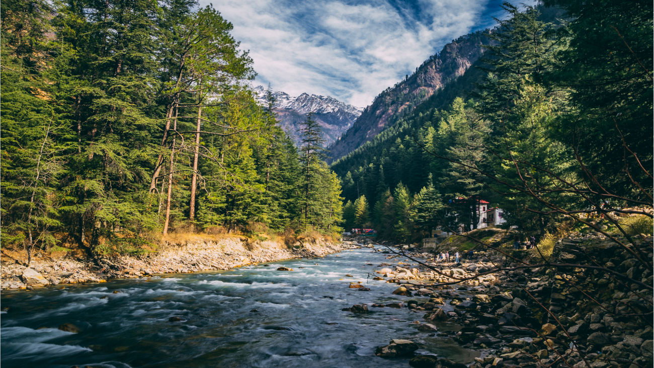 Kasol – Kheerganga Trek trek package from Dehradun